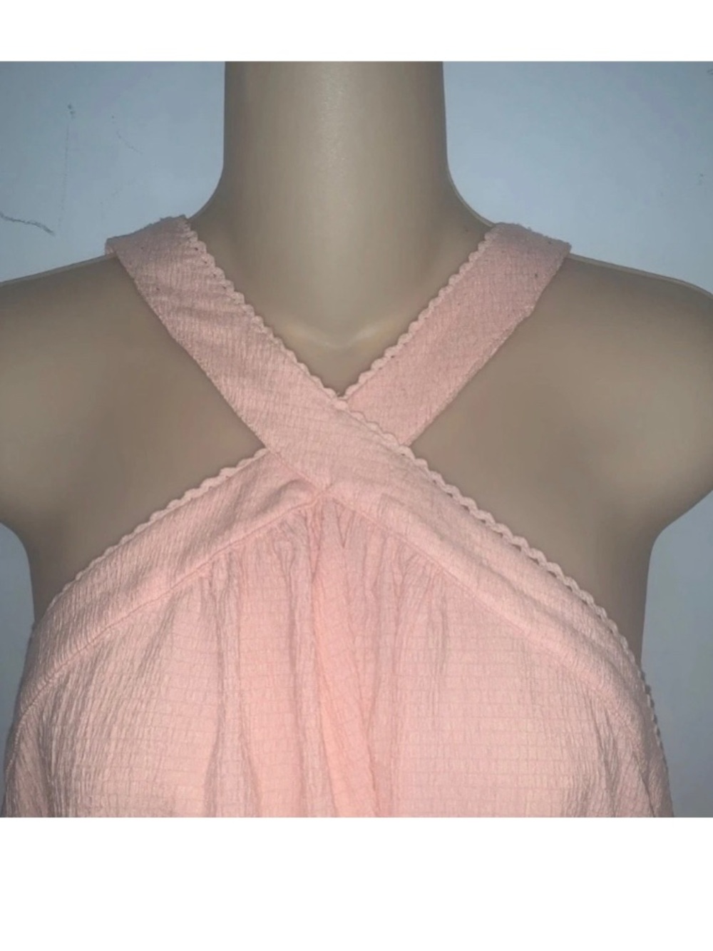 🪢 Cable & Gauge Peach Halter Top Cross Front Flowy Boho Feminine Summer NWT L - Picture 2 of 14